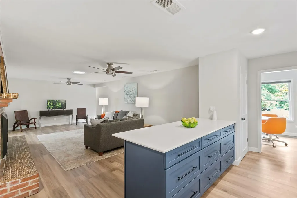 1308 Cardinal Hill Circle Austin TX 78758
