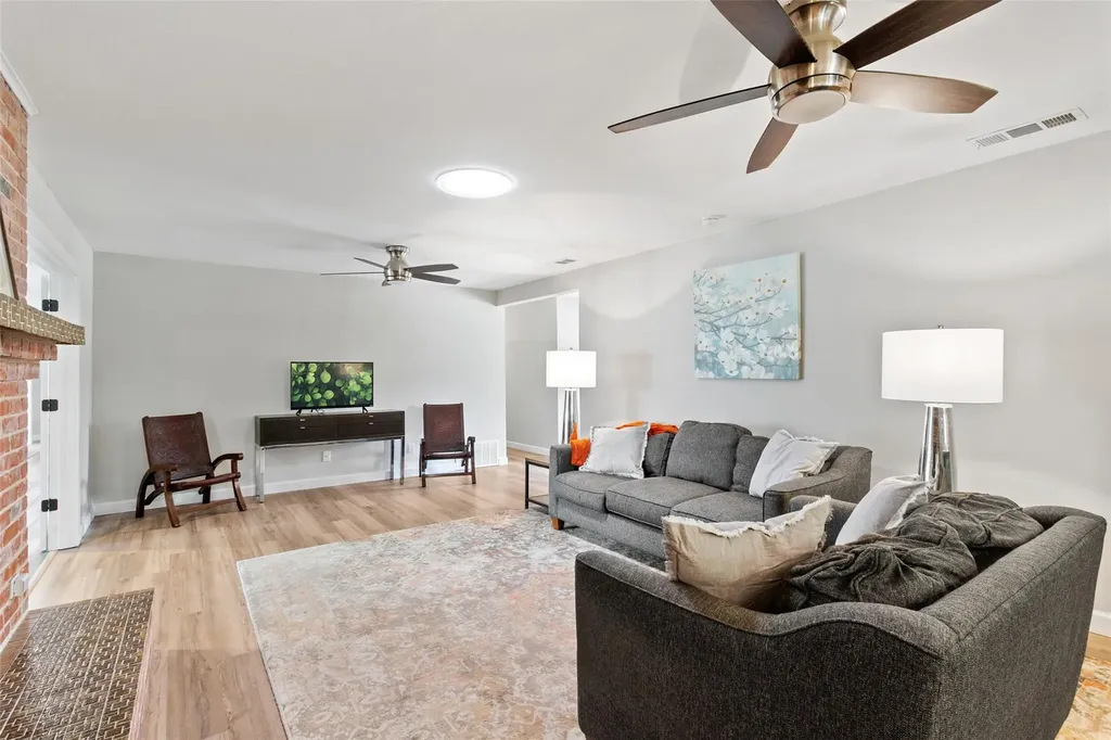 1308 Cardinal Hill Circle Austin TX 78758