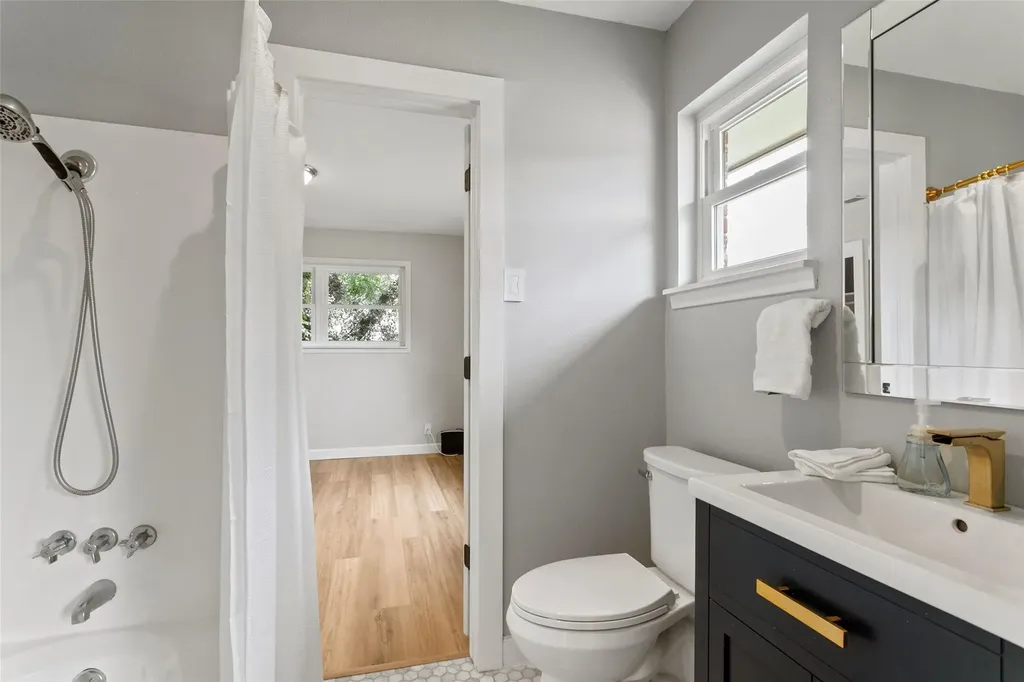 1308 Cardinal Hill Circle Austin TX 78758