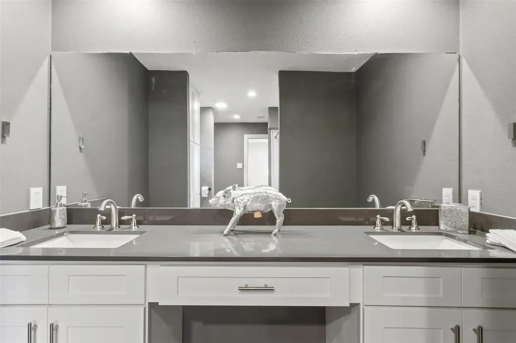 1308 Cardinal Hill Circle Austin TX 78758