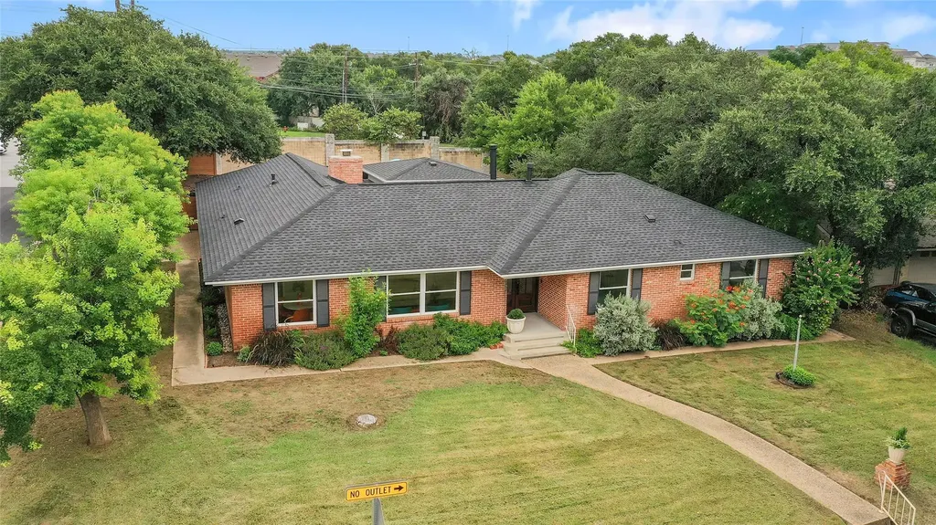1308 Cardinal Hill Circle Austin TX 78758