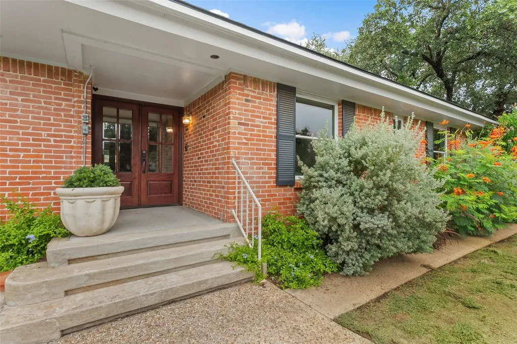 1308 Cardinal Hill Circle Austin TX 78758
