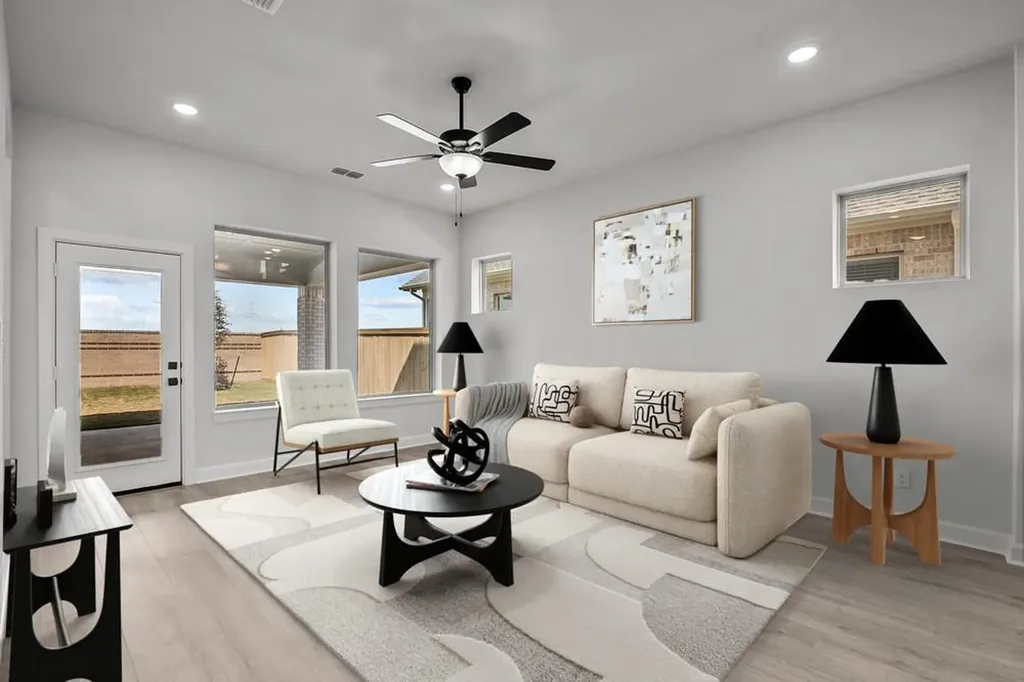 1324 Hartley Drive Leander TX 78641