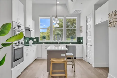 2505 Bluebonnet Avenue Austin TX 78704
