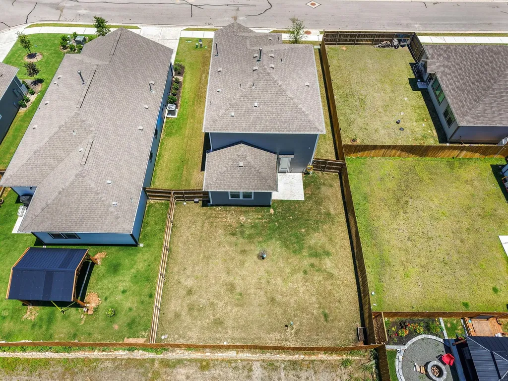 148 Hidalgo Lane Elgin TX 78621