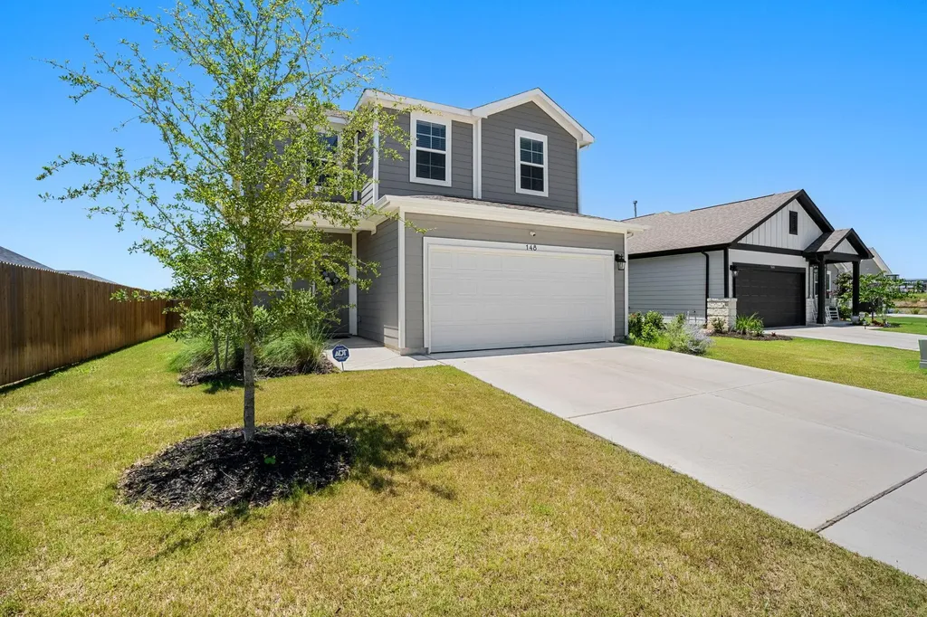 148 Hidalgo Lane Elgin TX 78621