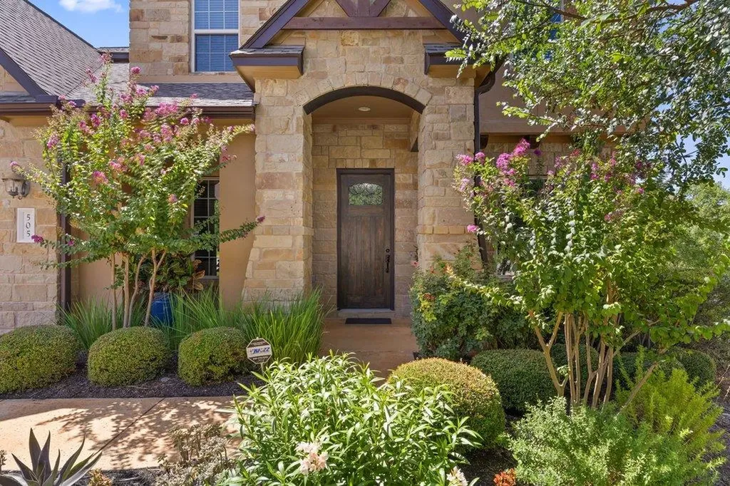 505 Wester Ross Lane Austin TX 78738