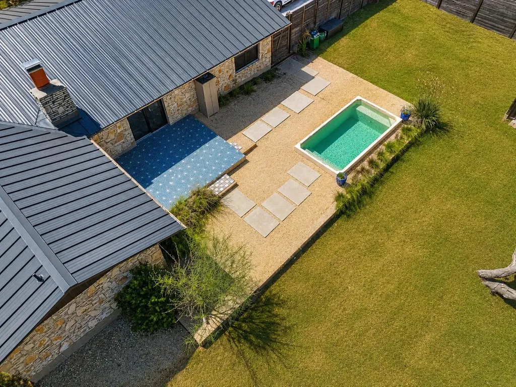 6602 Wolfcreek Pass Austin TX 78749