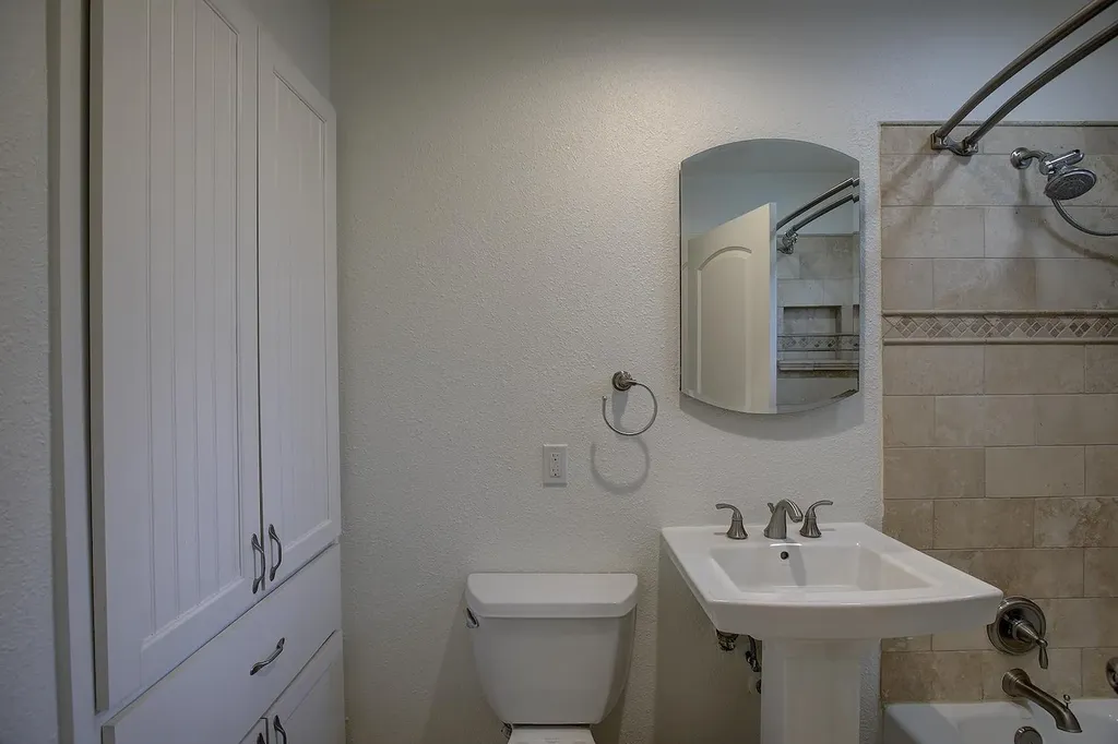 1307 Vine Street Georgetown TX 78626