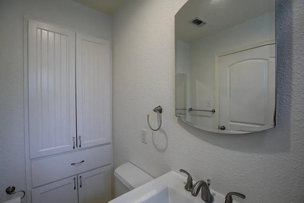 1307 Vine Street Georgetown TX 78626