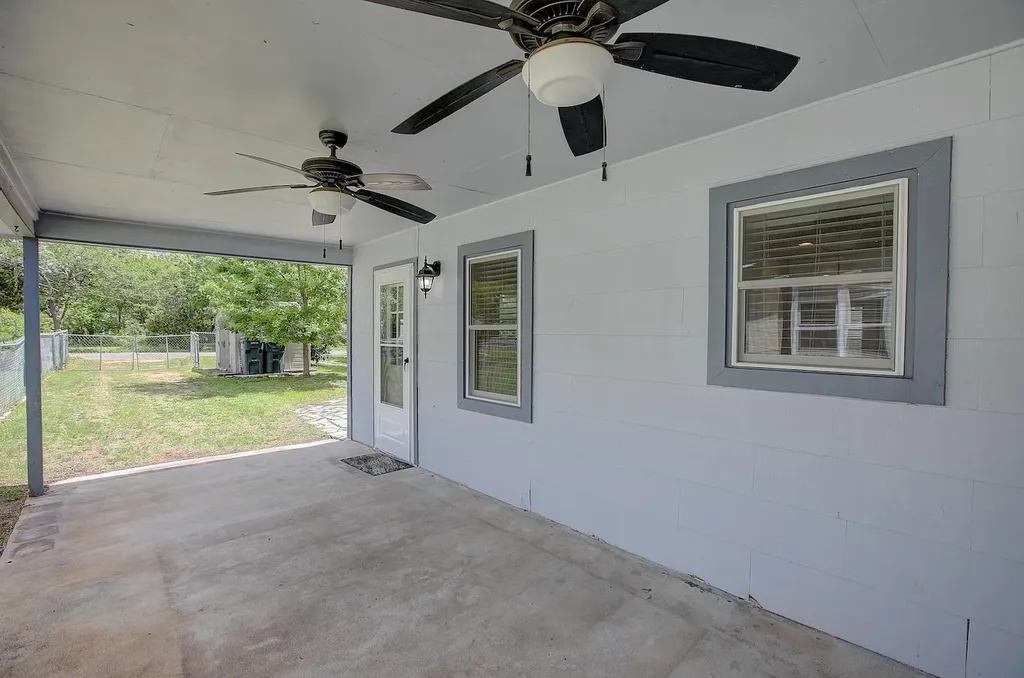 1307 Vine Street Georgetown TX 78626