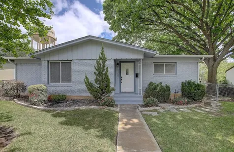 1307 Vine Street Georgetown TX 78626