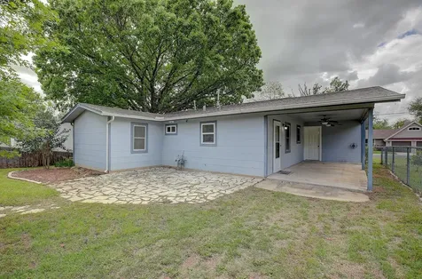 1307 Vine Street Georgetown TX 78626