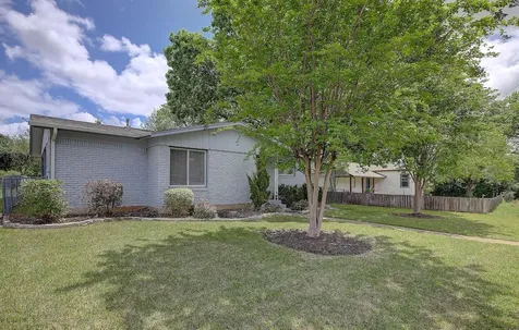 1307 Vine Street Georgetown TX 78626