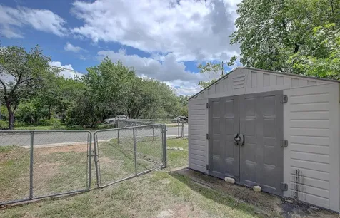1307 Vine Street Georgetown TX 78626