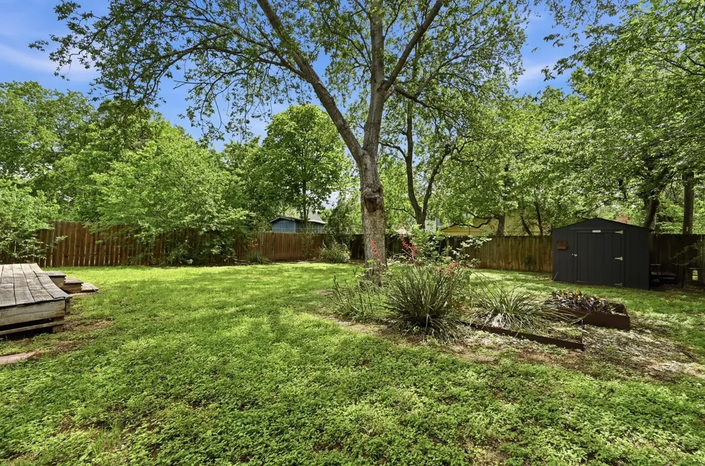 6207 Hickman Avenue Austin TX 78723