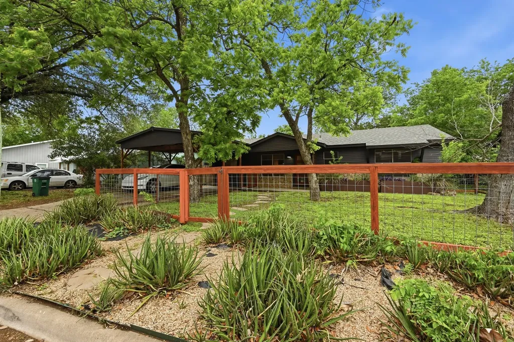 6207 Hickman Avenue Austin TX 78723