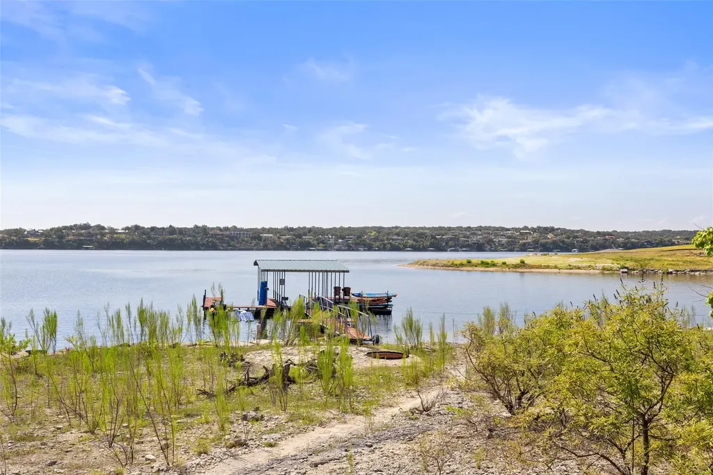 1101 Ivean Pearson Road Lago Vista TX 78645