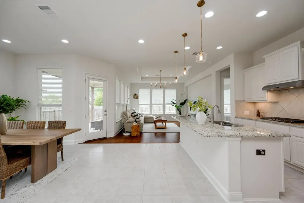 7107 Calpe Drive Austin TX 78739