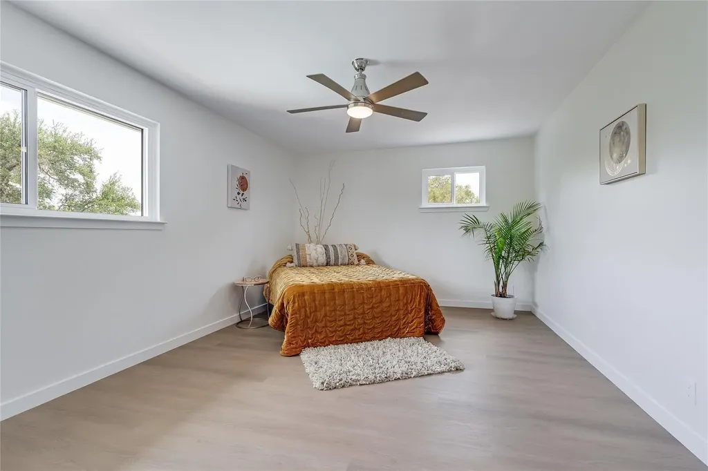 10133 Oliver Drive Austin TX 78737