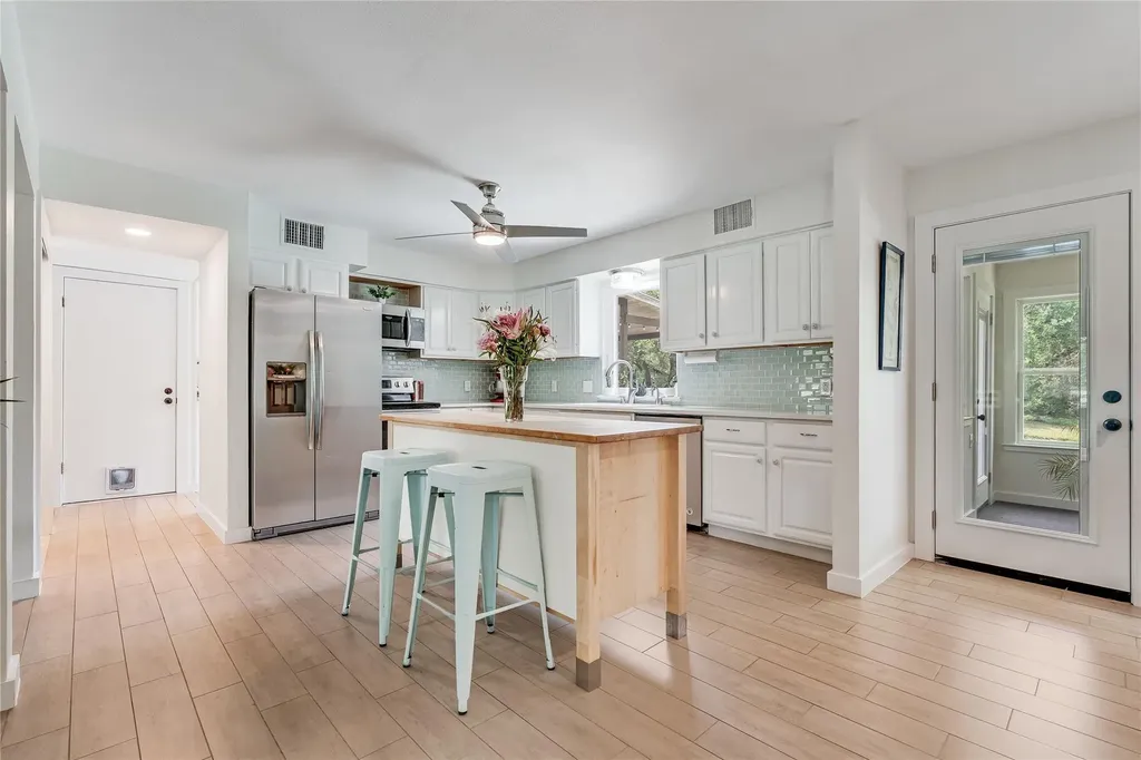 10133 Oliver Drive Austin TX 78737