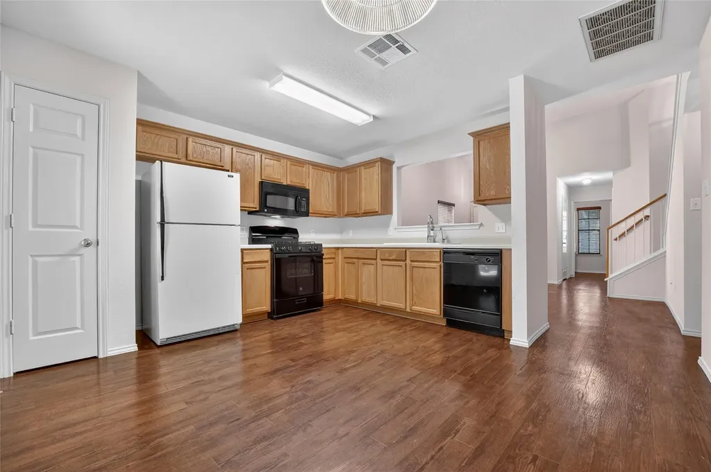 1898 Wallin Loop Round Rock TX 78664
