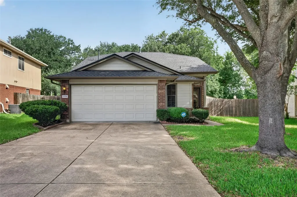 1898 Wallin Loop Round Rock TX 78664