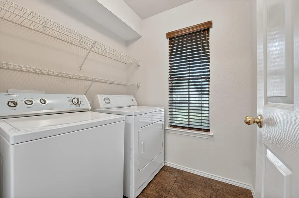 1898 Wallin Loop Round Rock TX 78664