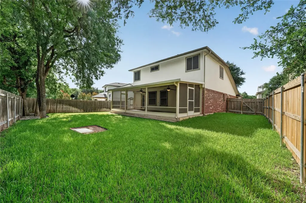 1898 Wallin Loop Round Rock TX 78664