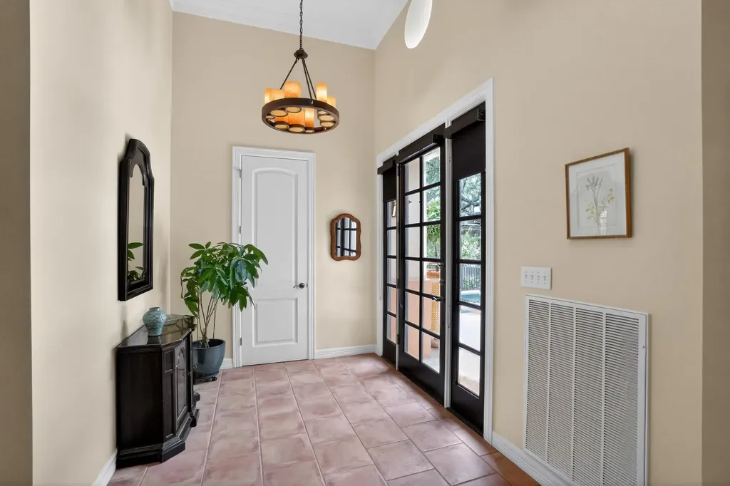 2305 Barton Creek Boulevard Austin TX 78735