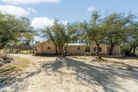 2058 Montell Road Wimberley TX 78676