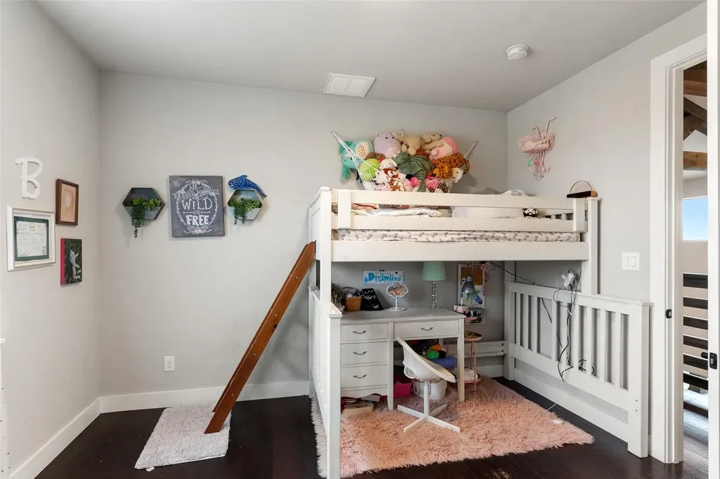 3830 Outback Trail Spicewood TX 78669