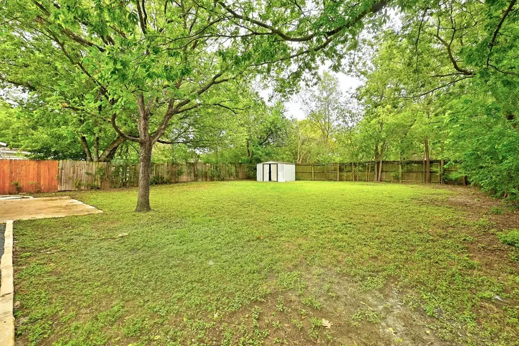 707 Great Britain Boulevard Austin TX 78748