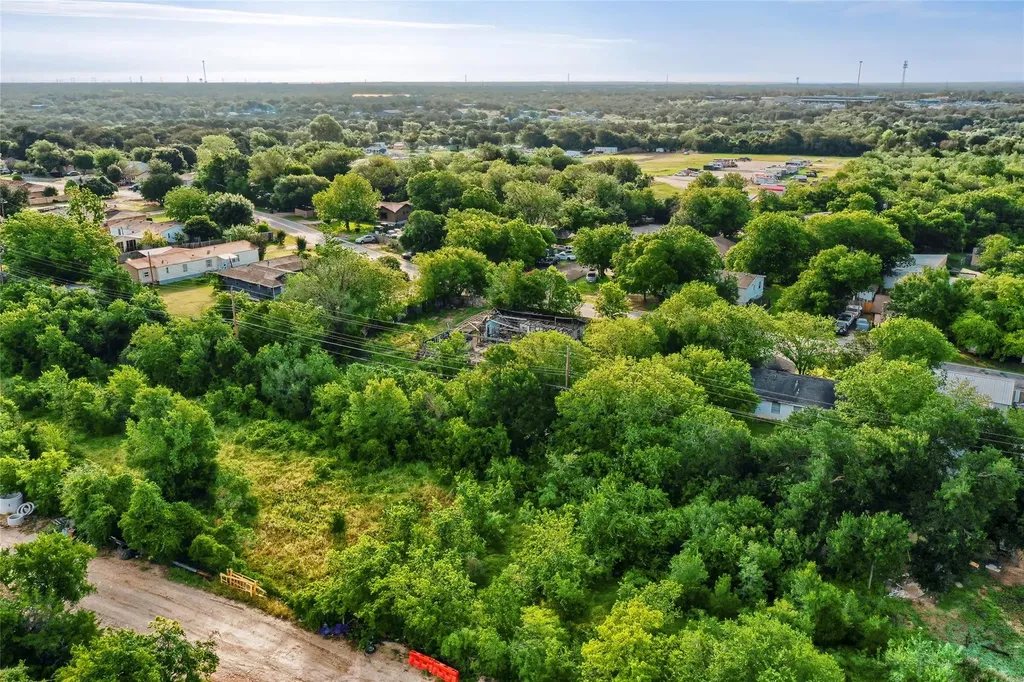 5104 N Imperial Drive Austin TX 78724