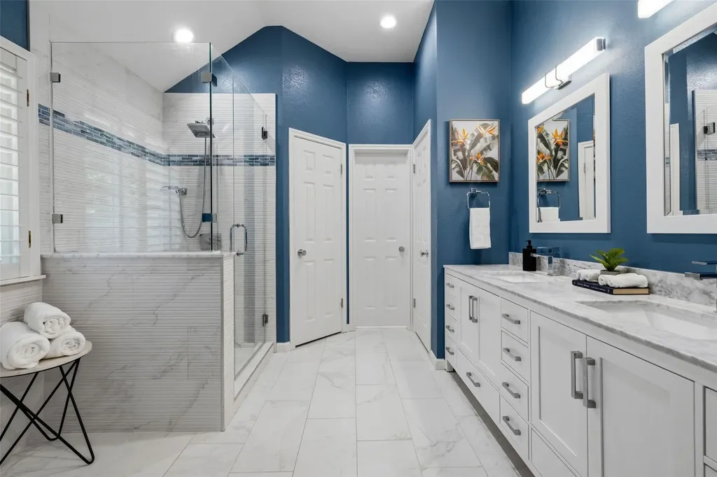 6706 Debcoe Drive Austin TX 78749