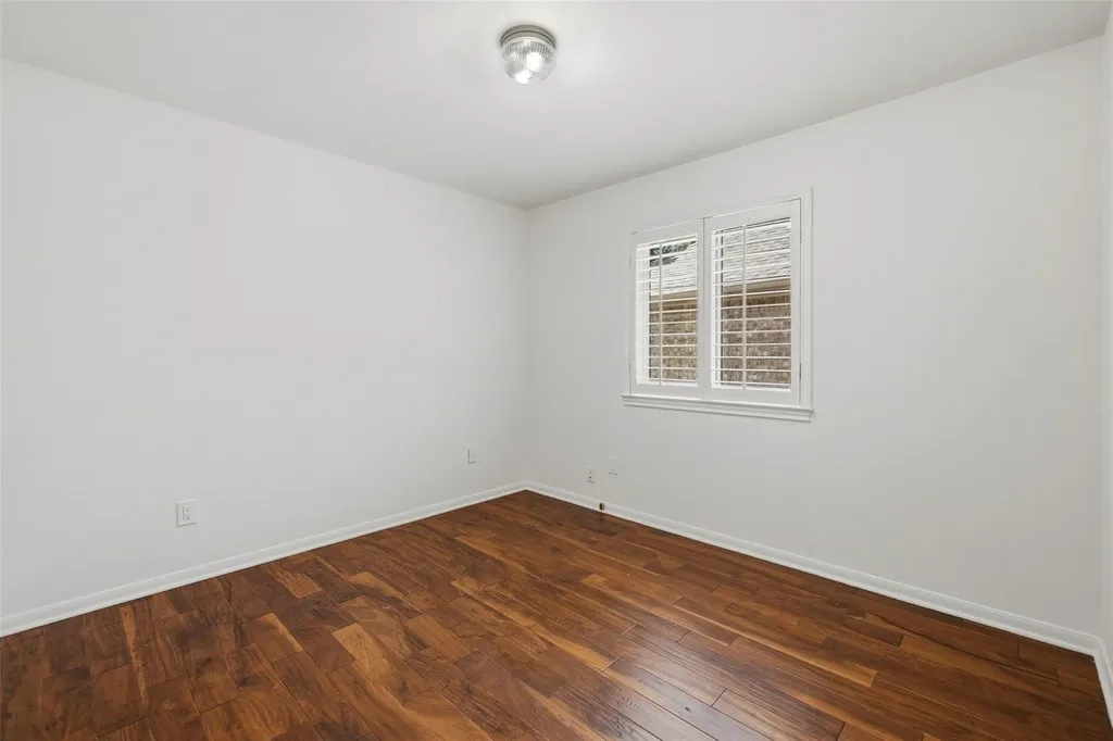 6706 Debcoe Drive Austin TX 78749