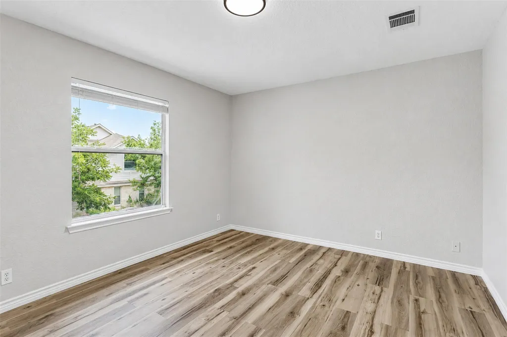 4523 Secure Lane Austin TX 78725