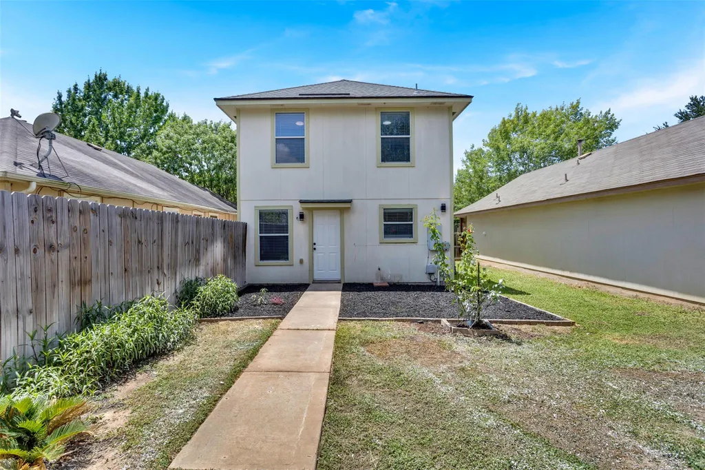4523 Secure Lane Austin TX 78725