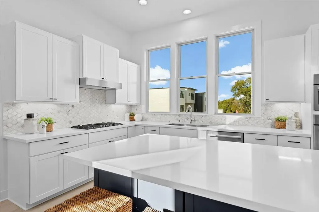 5001 Childers Path Austin TX 78741