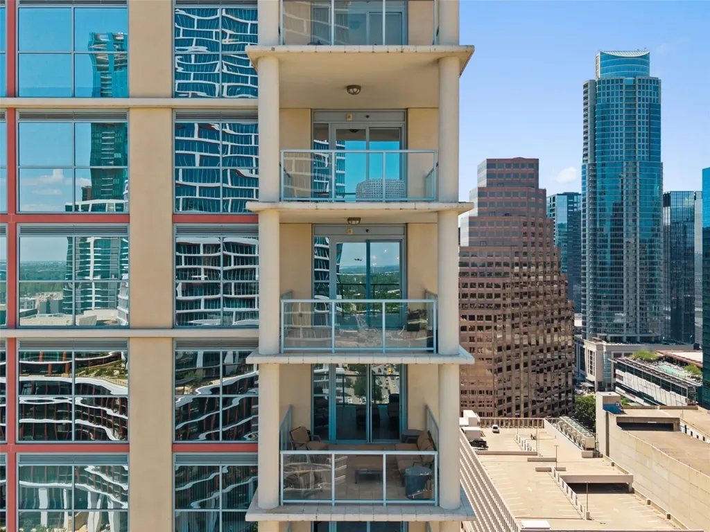 98 San Jacinto Boulevard Austin TX 78701
