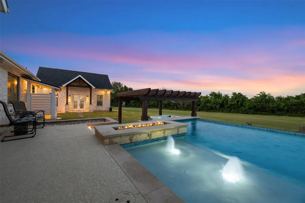 340 Beltorre Drive Georgetown TX 78633