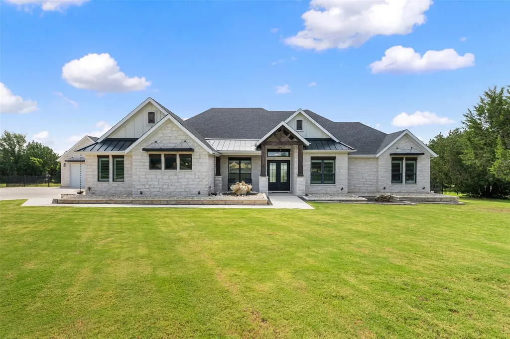 340 Beltorre Drive Georgetown TX 78633