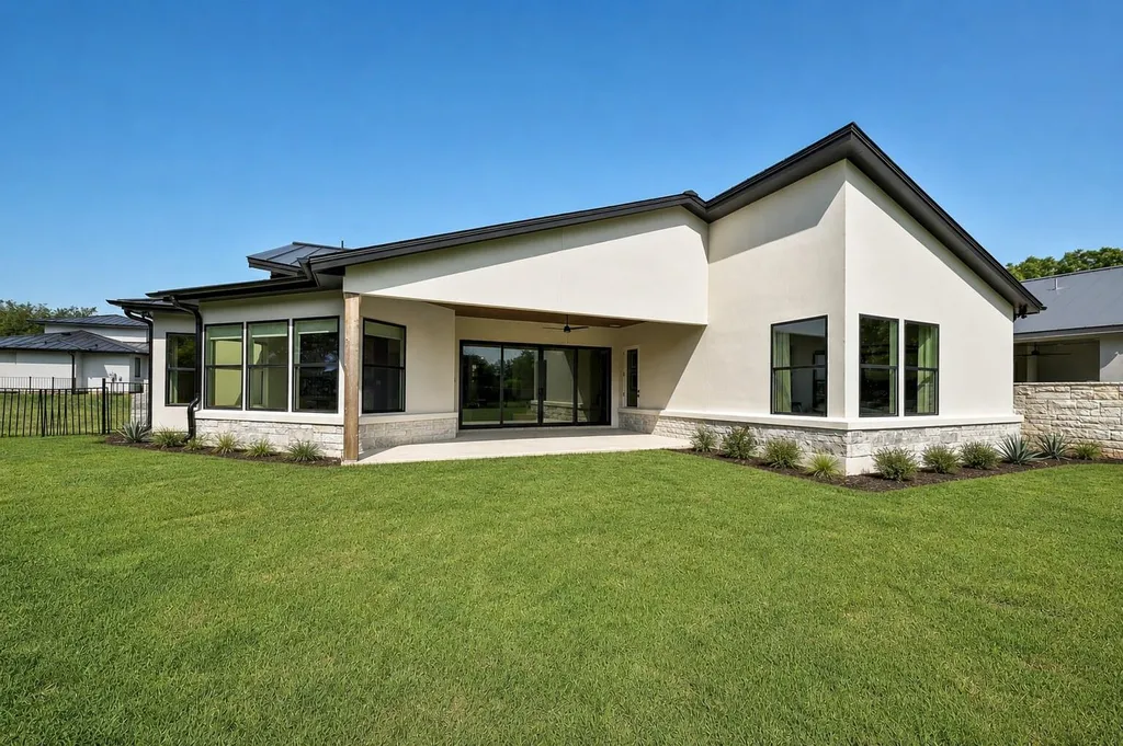 102 Menard Court Horseshoe Bay TX 78657