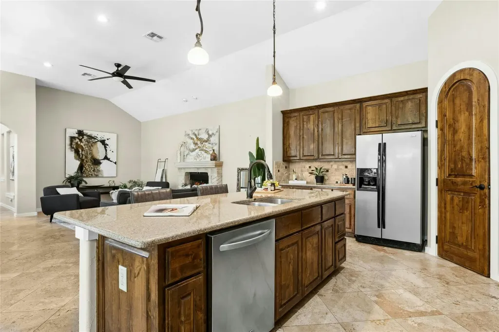 15206 Lariat Trail Austin TX 78734
