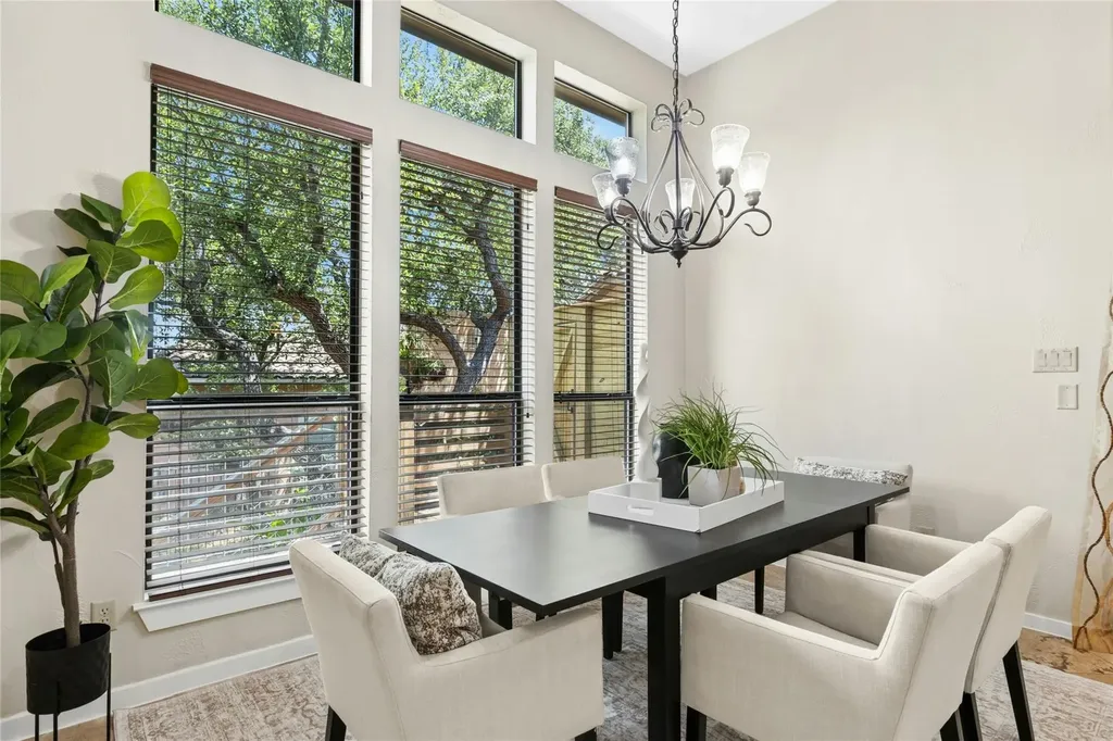 15206 Lariat Trail Austin TX 78734