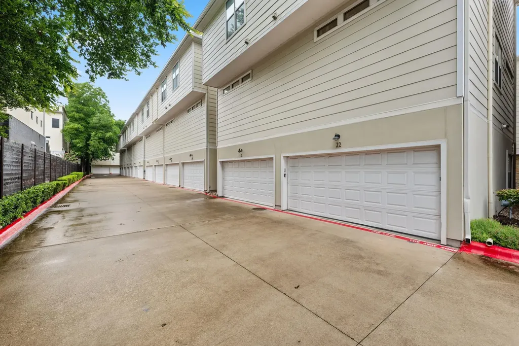 1115 Kinney Avenue Austin TX 78704