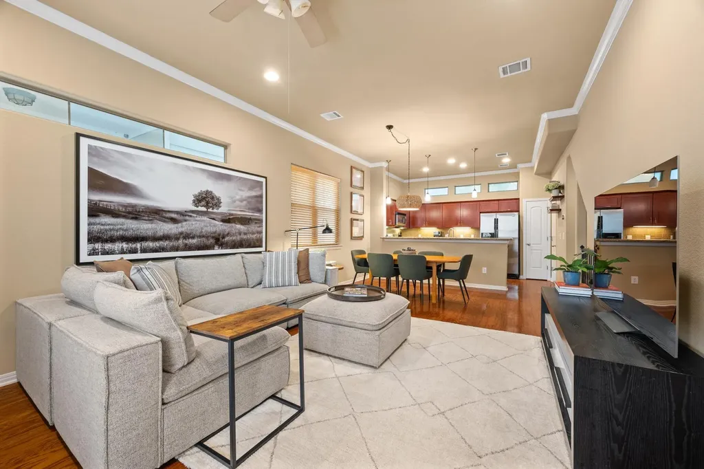 1115 Kinney Avenue Austin TX 78704