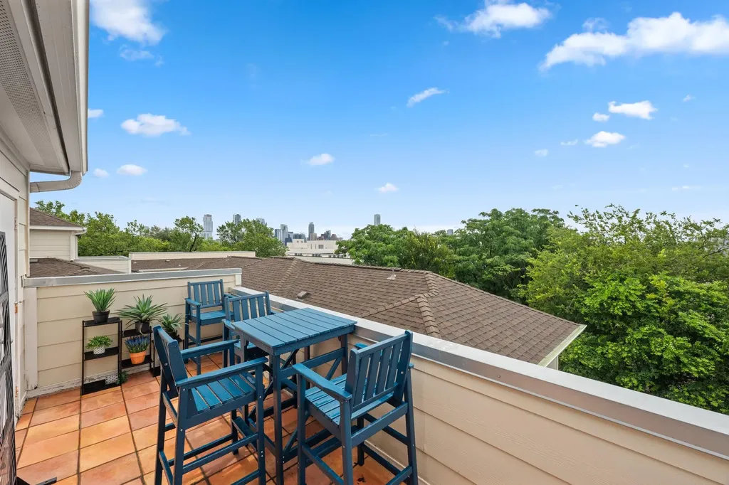 1115 Kinney Avenue Austin TX 78704