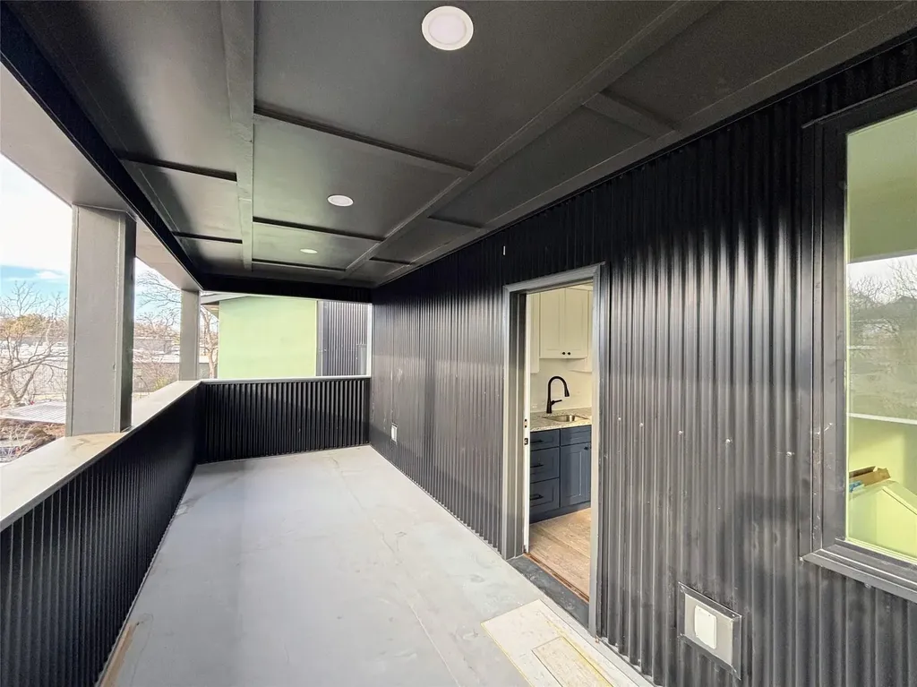 2818 E 22nd Street Austin TX 78722