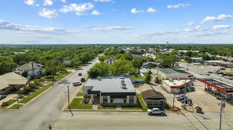 189 S Manse Avenue Giddings TX 78942